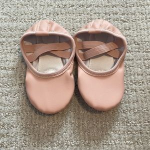 Toddler girls ballet slippers